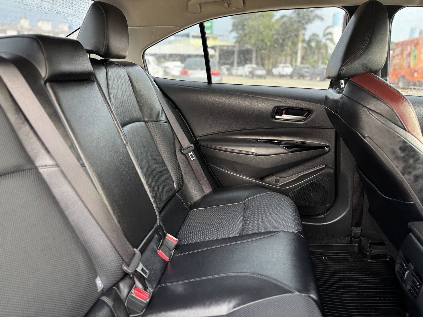 Toyota Corolla Altis 1.8 GR Sport AT ปี 2020