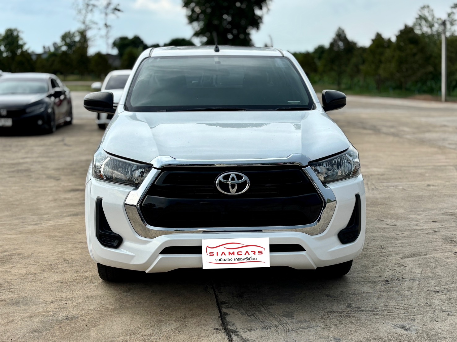 Toyota Hilux Revo Smart Cab 2.4 Mid Z Edition MT 2020