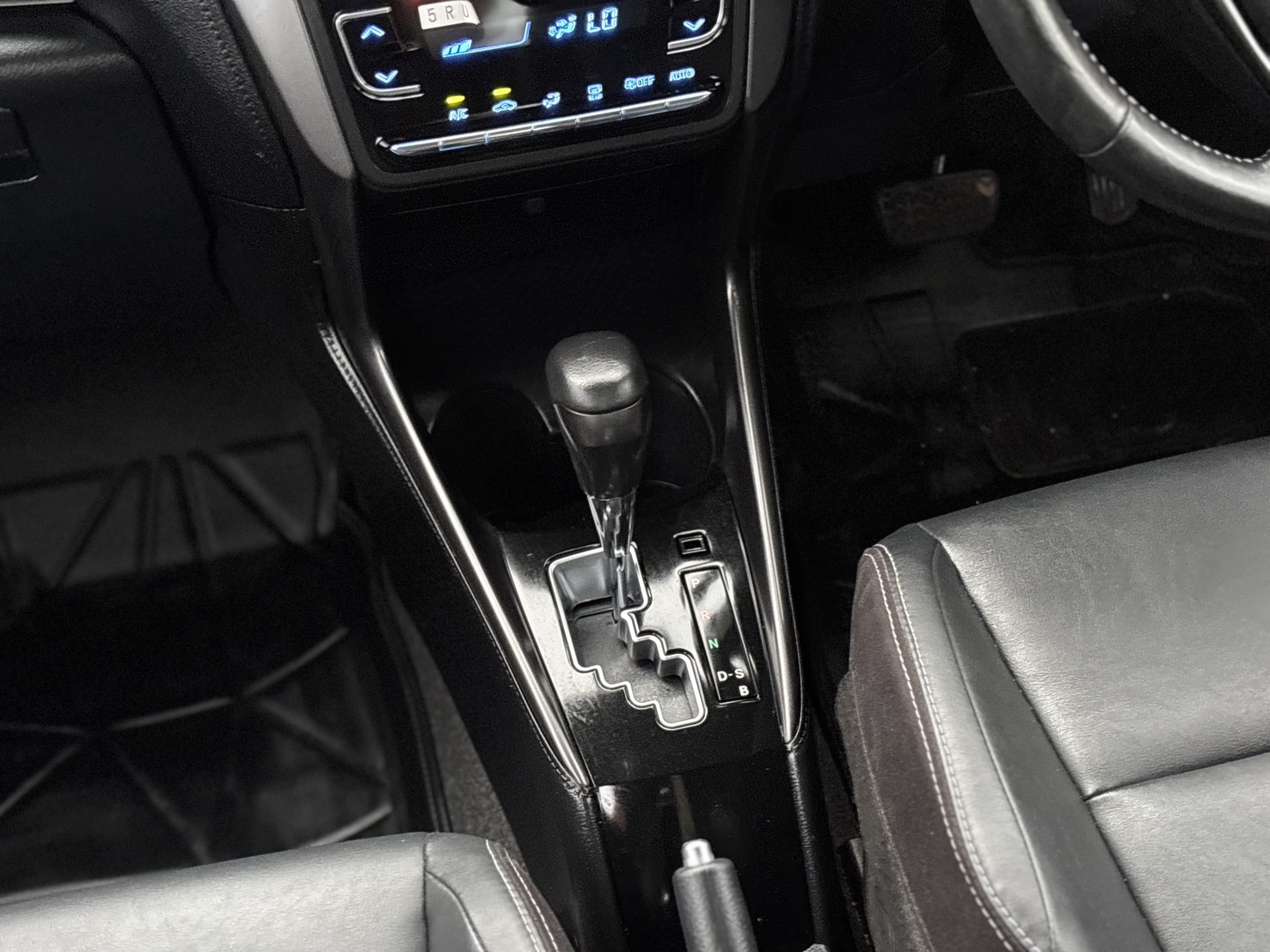 Toyota Yaris 1.2 Smart AT ปี 2023