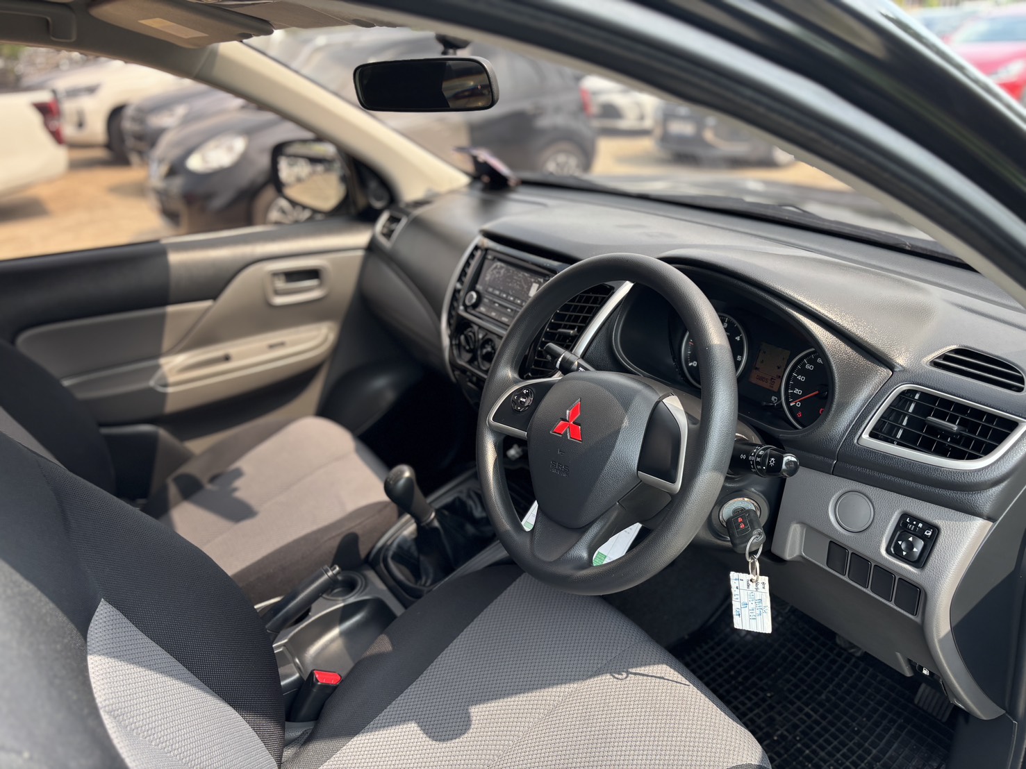 Mitsubishi Triton All New Mega Cab 2.5 MT 2018