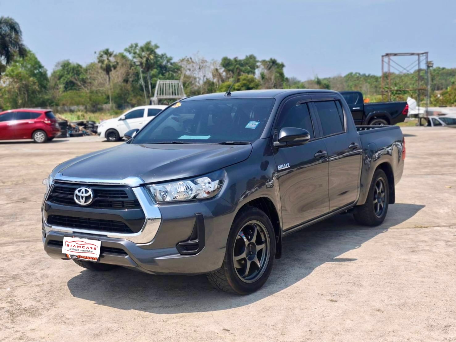 Toyota Hilux Revo Double Cab 2.4 Entry Z Edition MT 2023