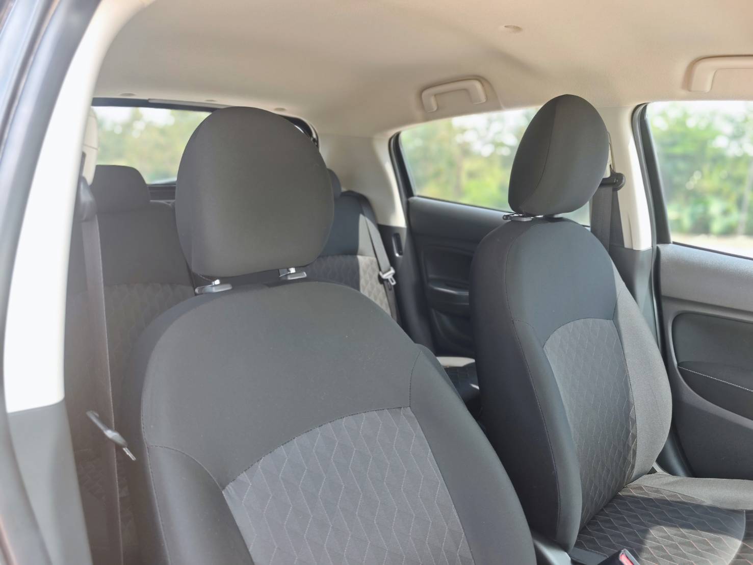 Mitsubishi Mirage 1.2 Active Dynamic Shield Sedan AT ปี 2021