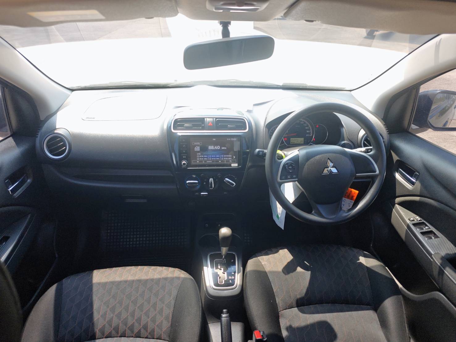 Mitsubishi Mirage 1.2 Active Dynamic Shield Sedan AT ปี 2021