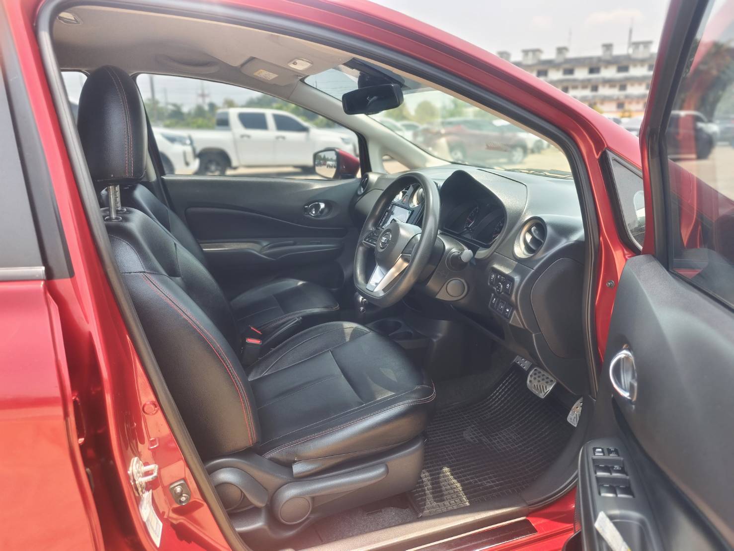 Nissan Note 1.2 VL Hatchback AT 2019
