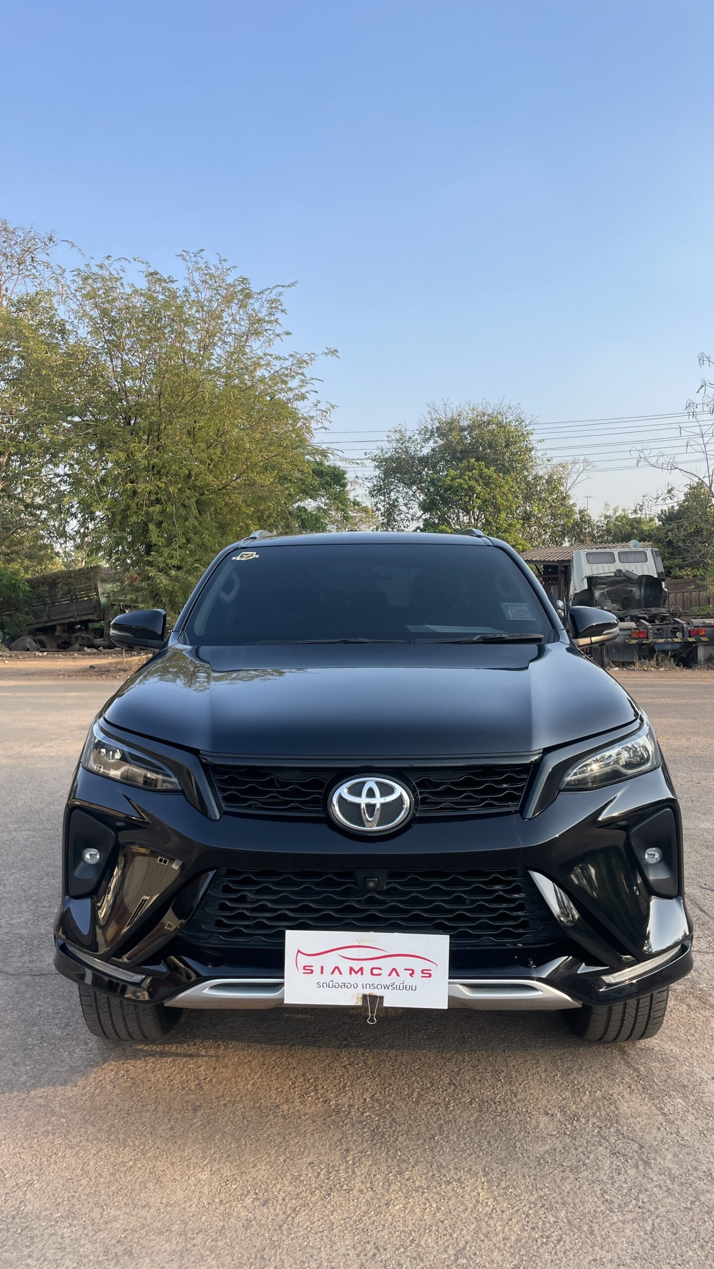 Toyota Fortuner 2.4 Leader V SUV AT 2022