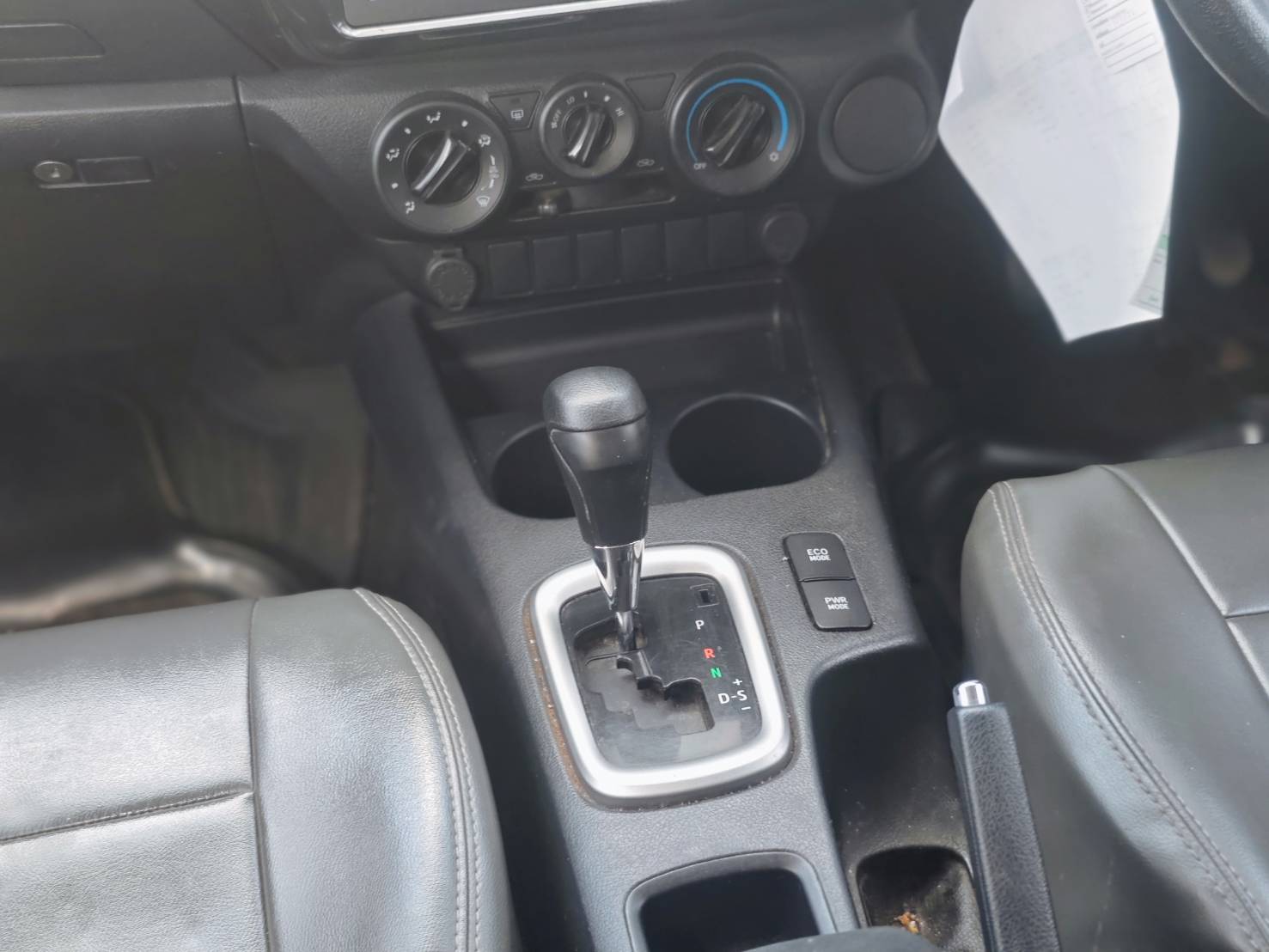 Toyota Hilux Revo Double Cab 2.4 Entry Prerunner AT 2020