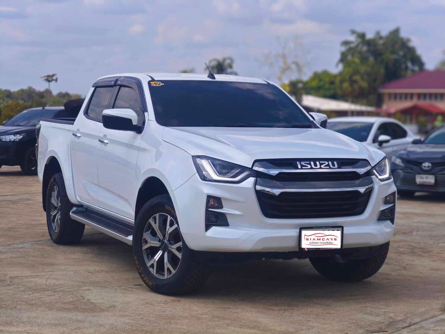 Isuzu D-Max All New Blue Power Cab-4 Hi-Lander 1.9 Ddi Z AT 2022