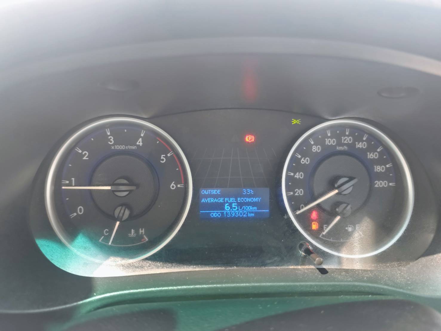 Toyota Hilux Revo Smart Cab 2.4 E Plus Prerunner MT 2019