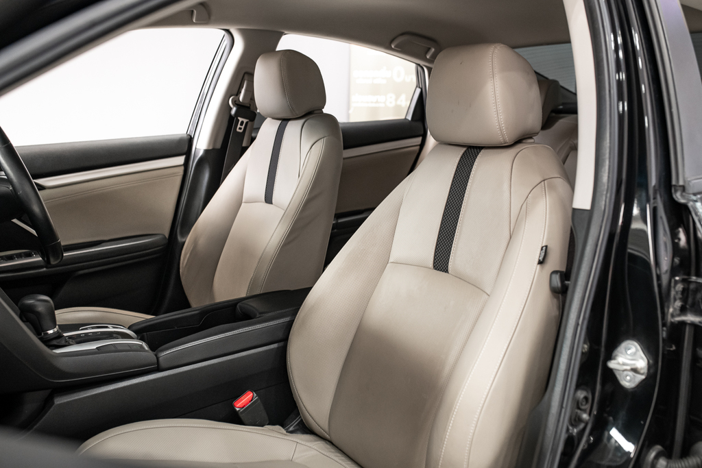 Honda Civic 1.8 EL Sedan AT 2021