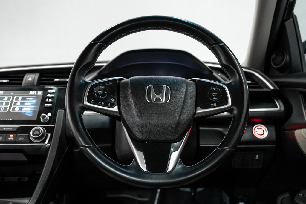 Honda Civic 1.8 EL Sedan AT 2021
