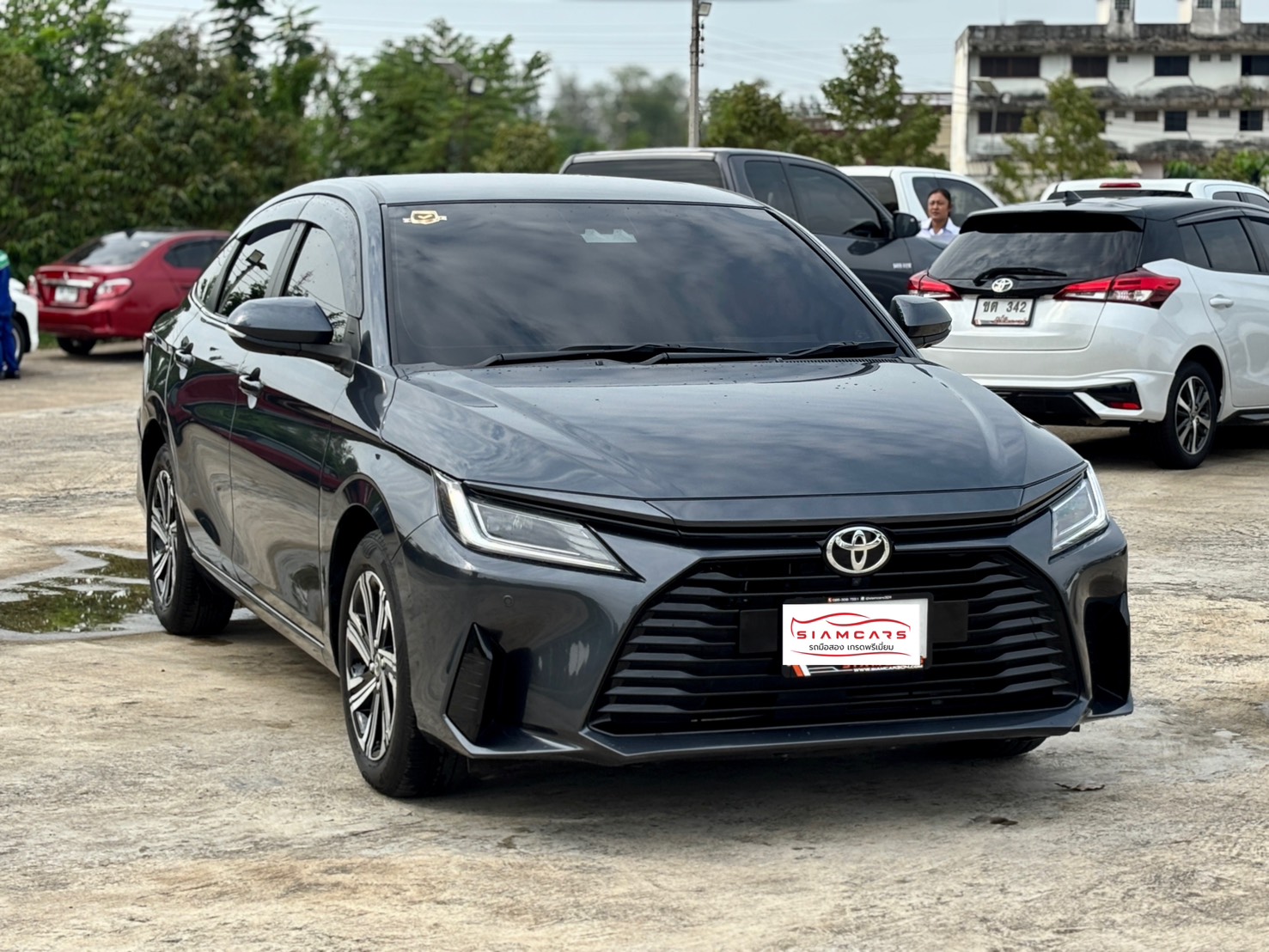Toyota Yaris ATIV 1.2 Premium AT 2025