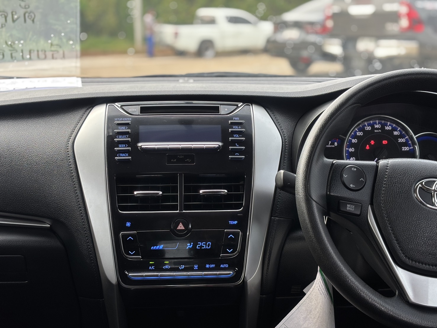 Toyota Yaris ATIVE 1.2 E AT 2018