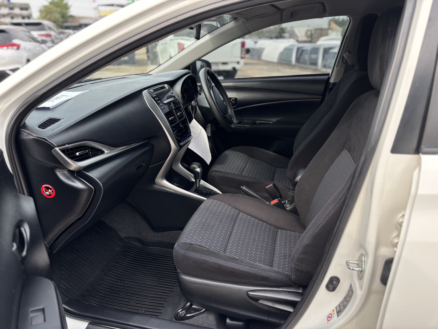 Toyota Yaris ATIVE 1.2 E AT 2018