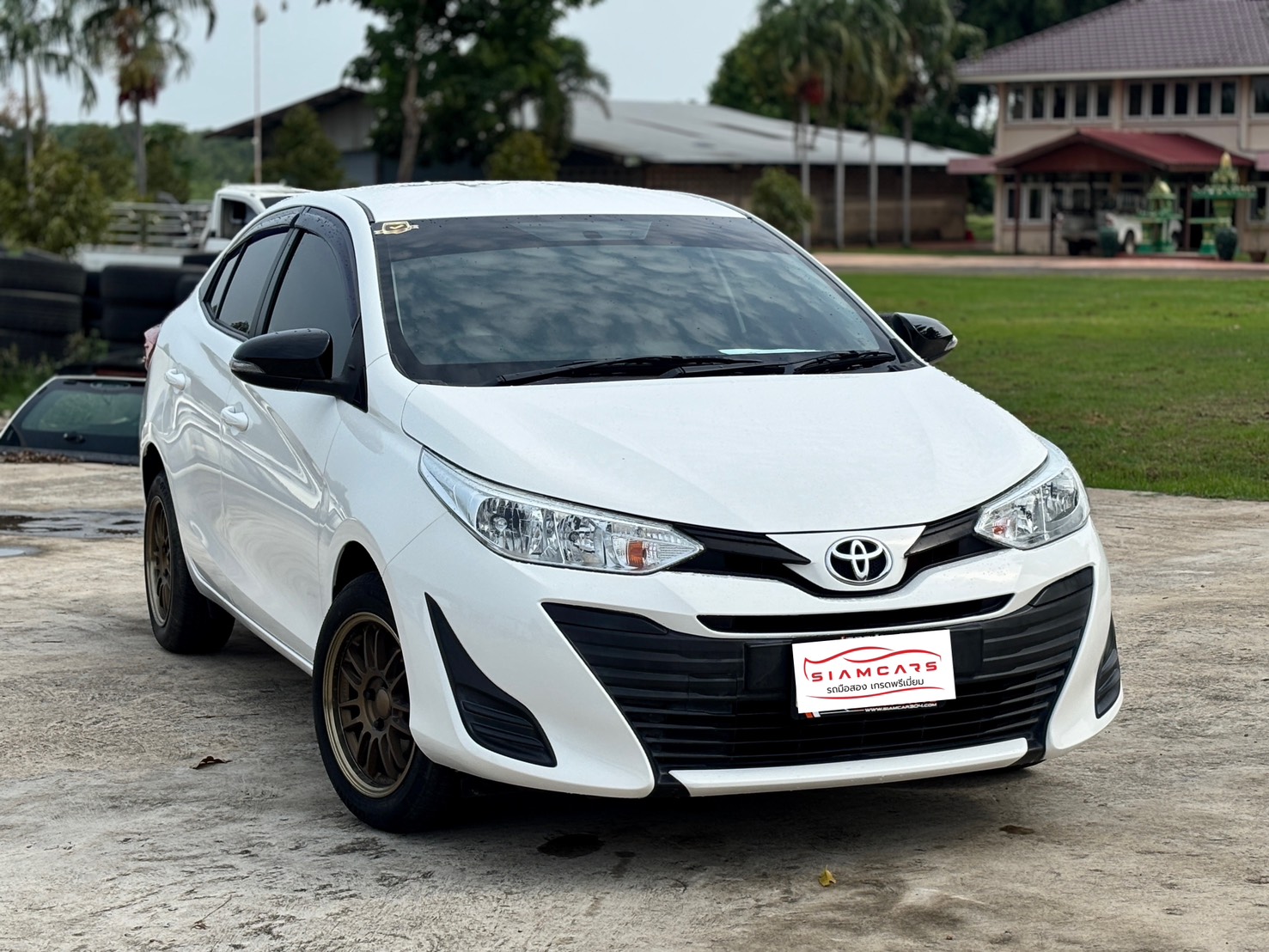 Toyota Yaris ATIVE 1.2 E AT 2018