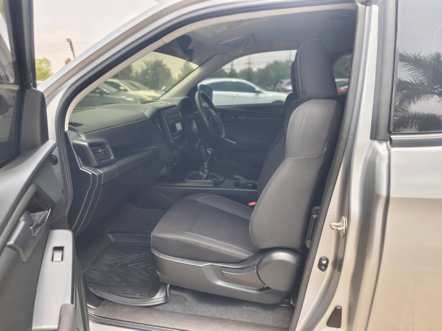 Isuzu D-Max All New Blue Power Spacecab 1.9 Ddi S MT 2022