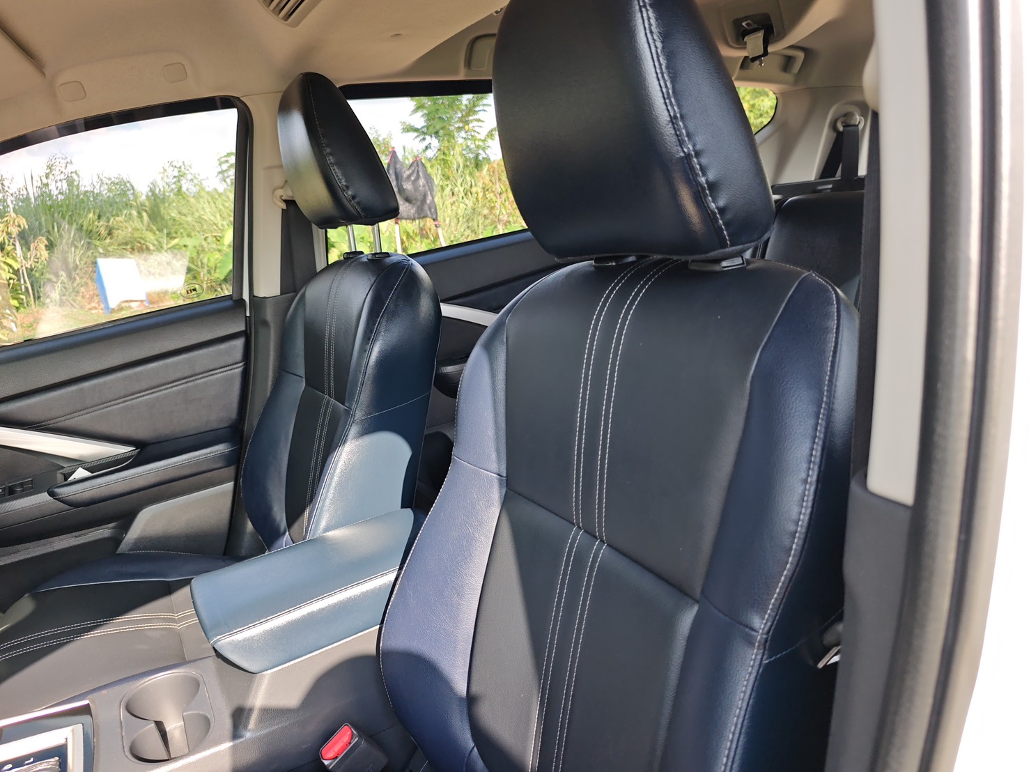 Mitsubishi Xpander 1.5 Cross SUV AT ปี 2022