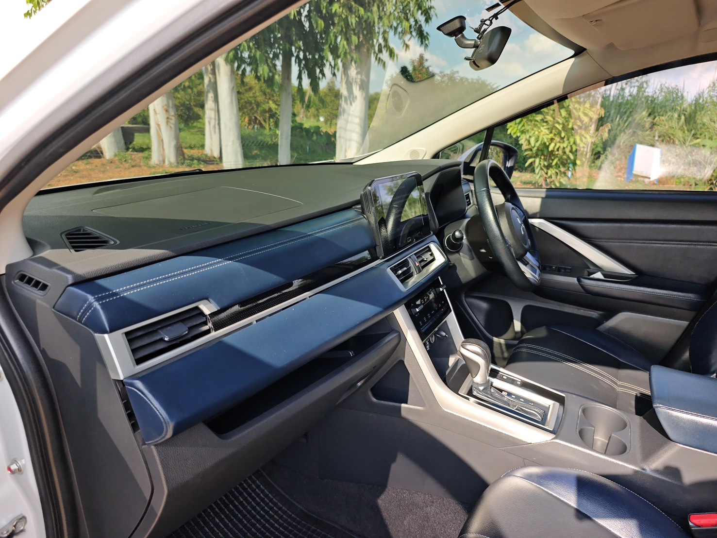 Mitsubishi Xpander 1.5 Cross SUV AT ปี 2022