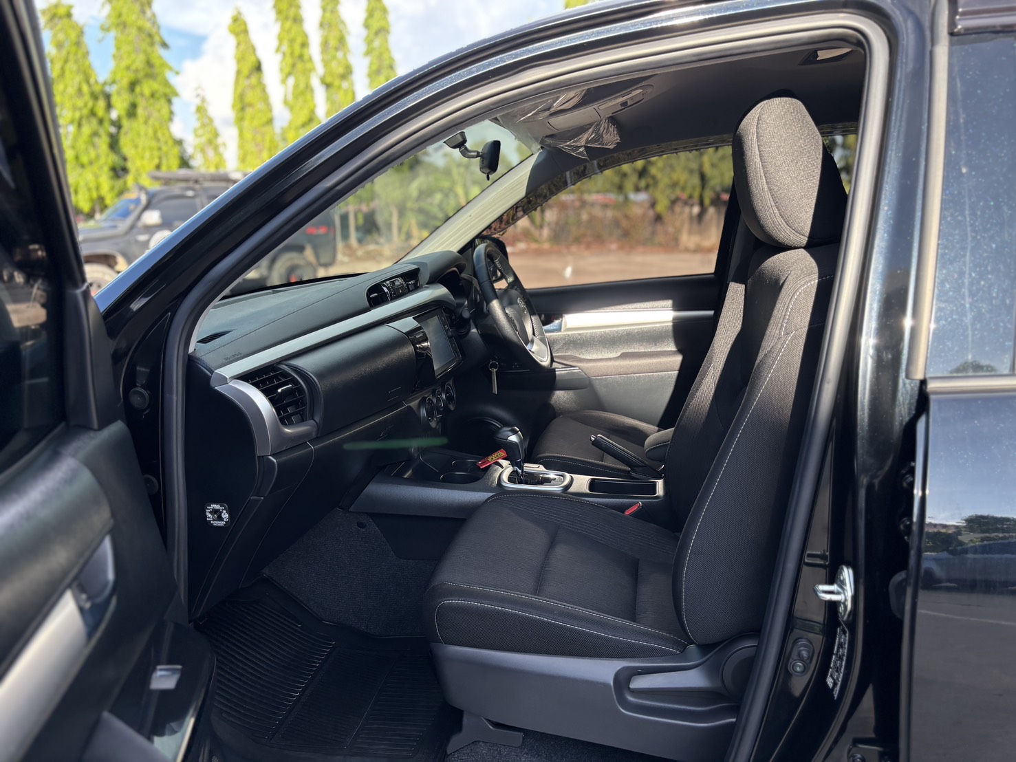 Toyota Hilux Revo Double Cab 2.4 Mid Z Edition AT 2023