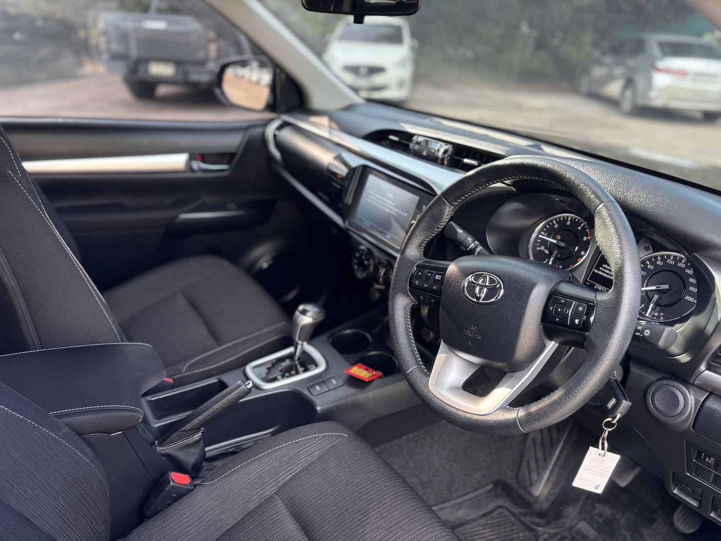 Toyota Hilux Revo Double Cab 2.4 Mid Z Edition AT 2023