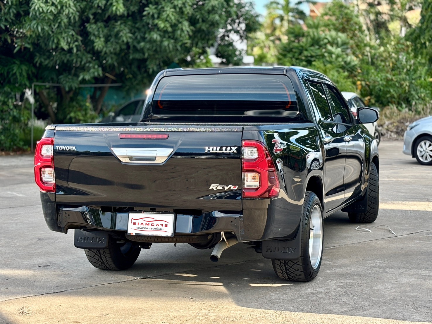 Toyota Hilux Revo Double Cab 2.4 Mid Z Edition AT 2023