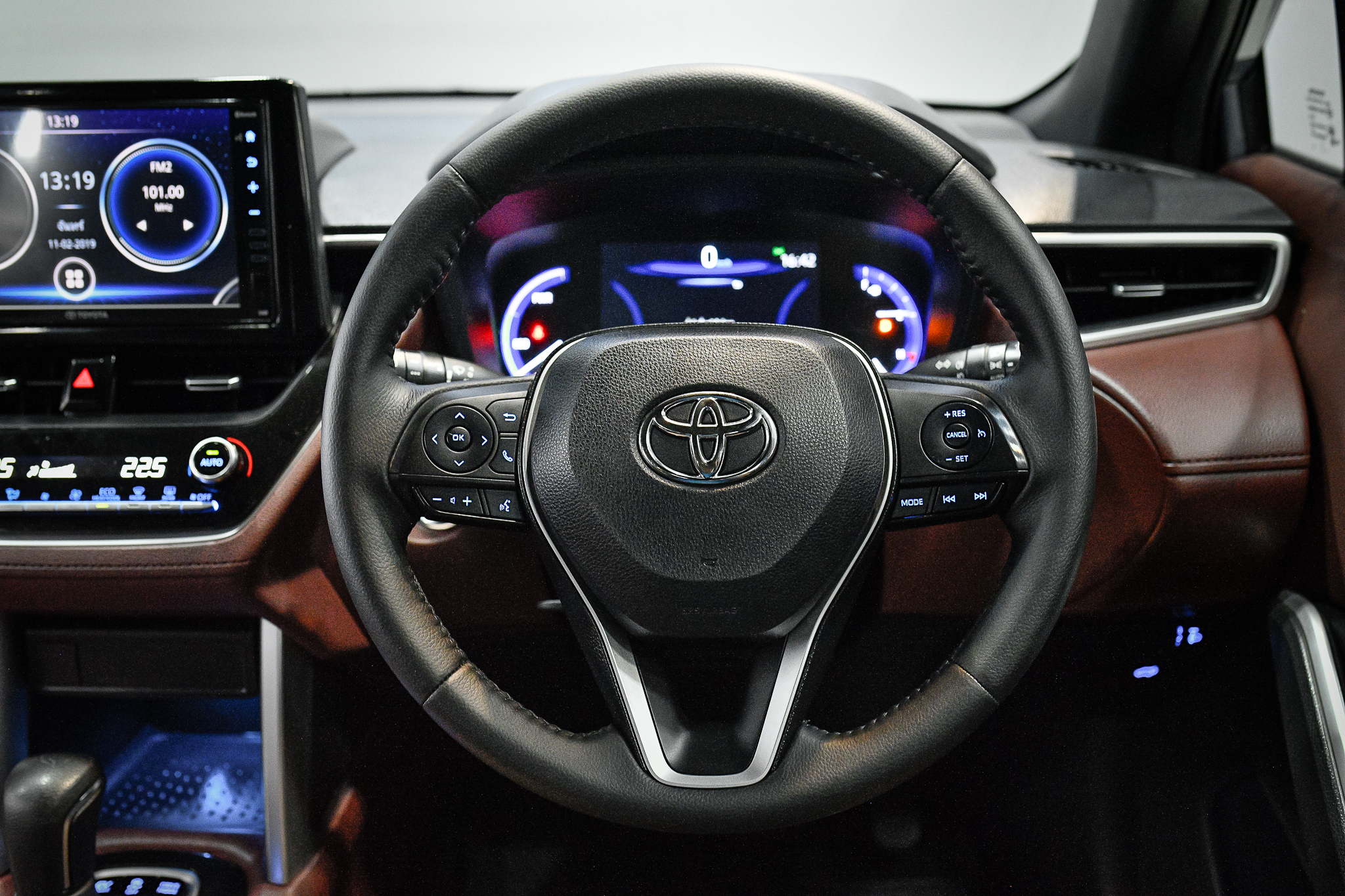 Toyota Corolla Cross 1.8 Hybrid Premium AT 2022
