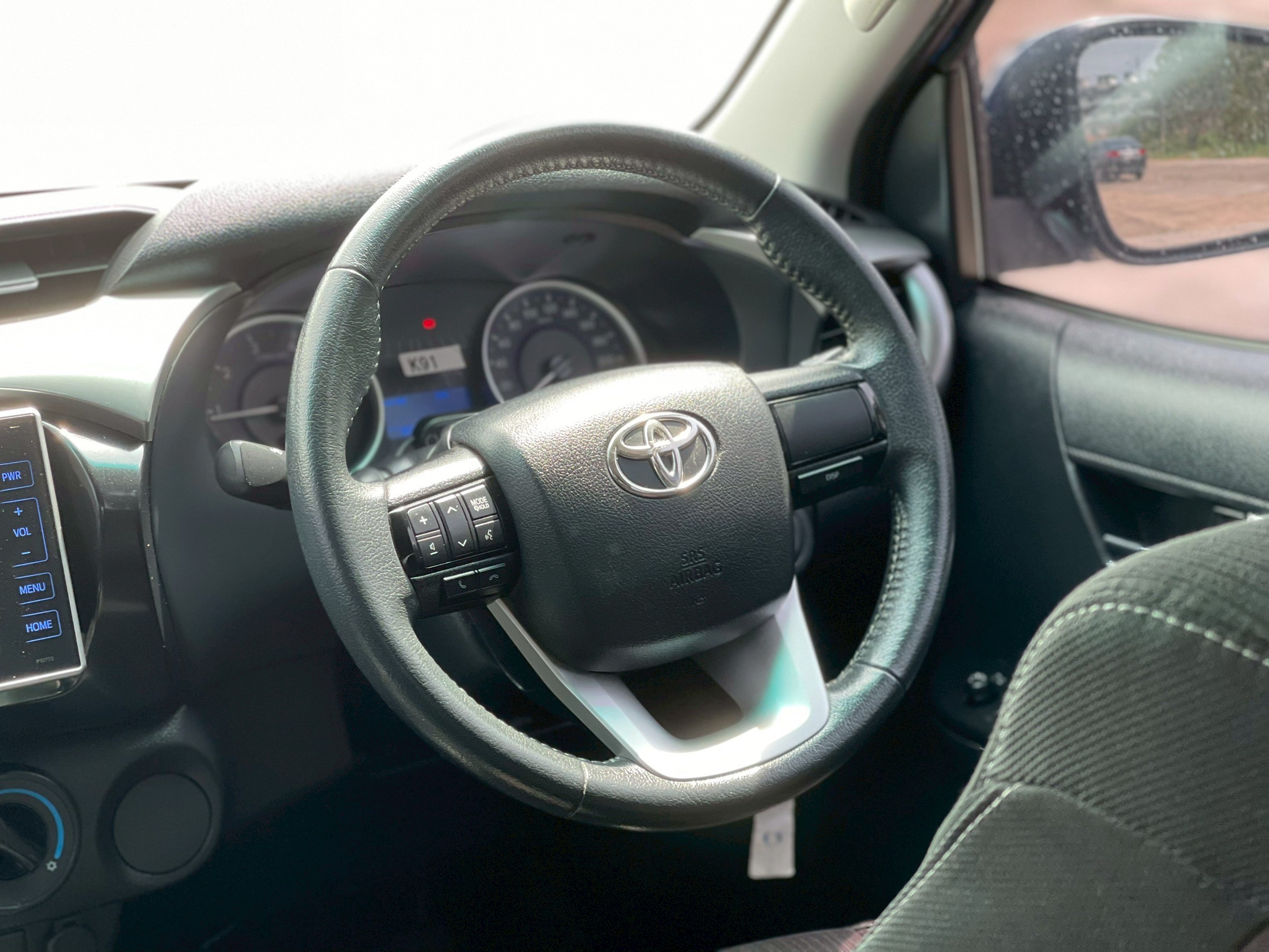 Toyota Hilux Revo Double Cab 2.4 E Plus Prerunner MT 2019