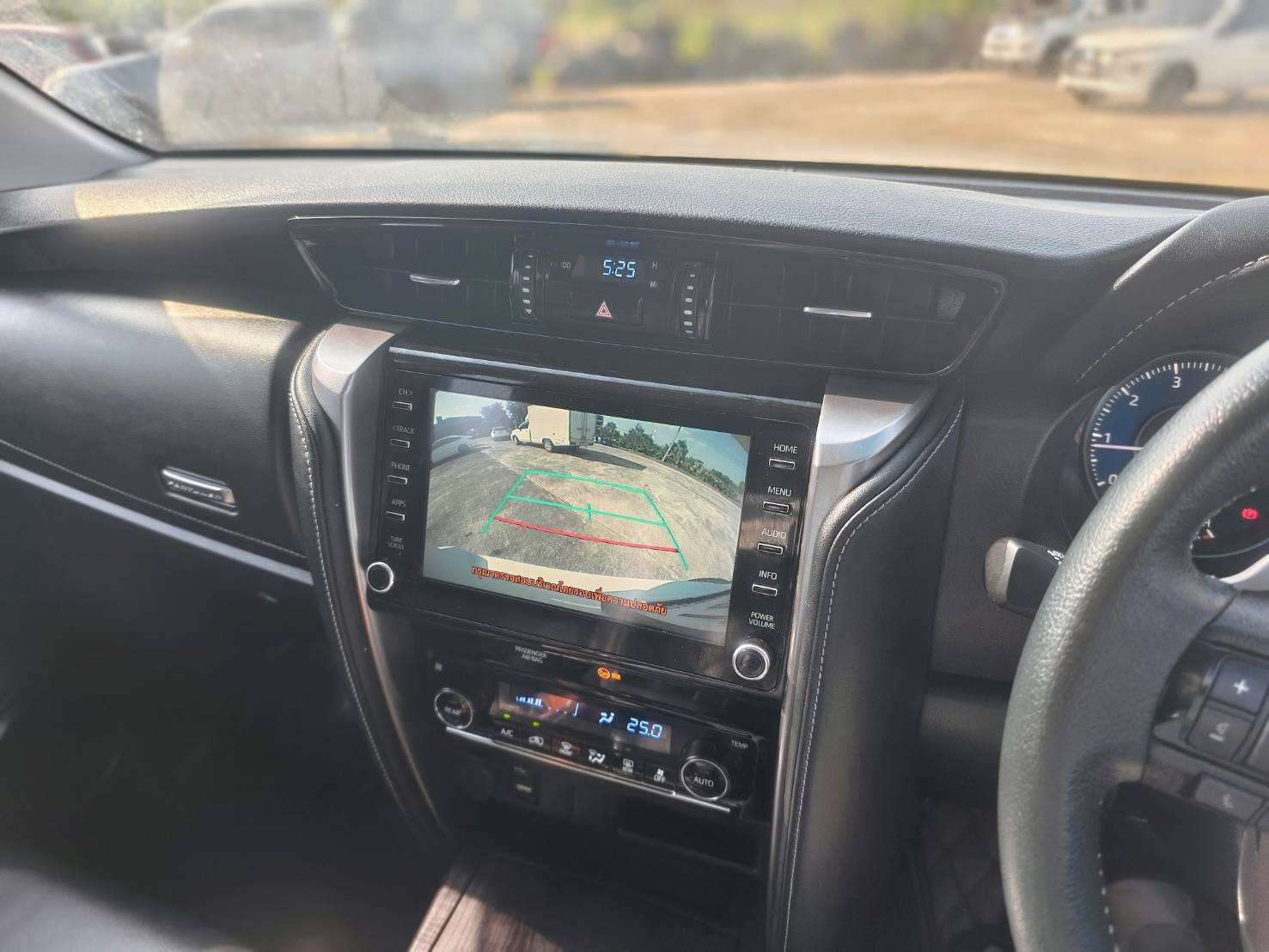 Toyota Fortuner 2.4 V SUV AT 2020