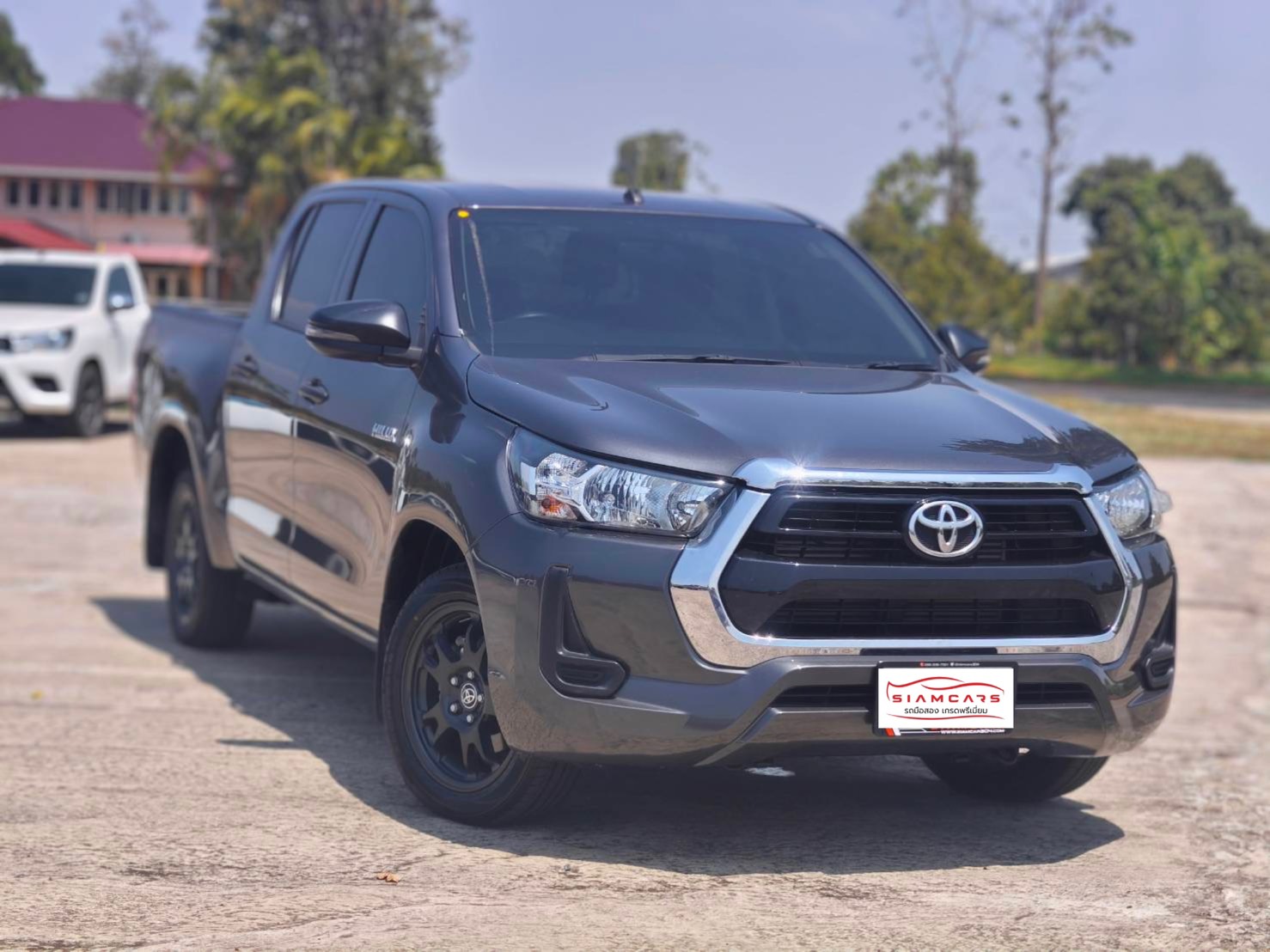 Toyota Hilux Revo Double Cab 2.4 Entry Z Edition MT 2023