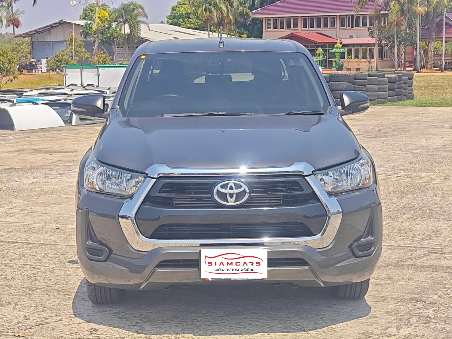 Toyota Hilux Revo Double Cab 2.4 Entry Z Edition MT 2023