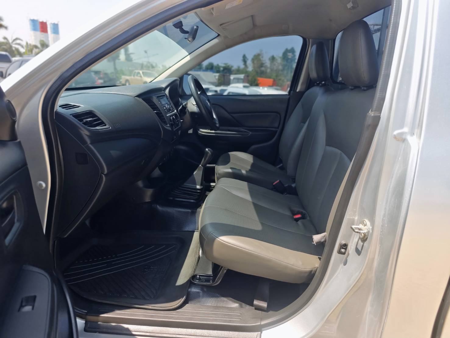 Mitsubishi Triton All New 2.5 GL (Single Cad) MT 2021