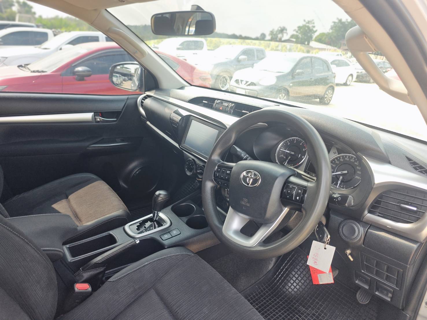 Toyota Hilux Revo Double Cab 2.4 Entry Prerunner AT 2020