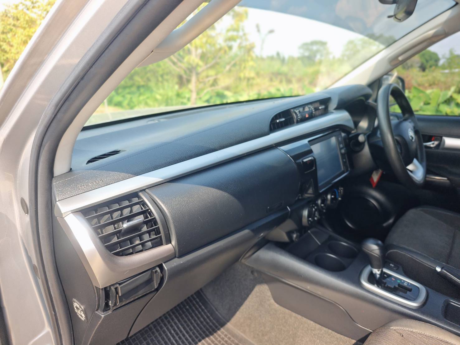 Toyota Hilux Revo Double Cab 2.4 Entry Prerunner AT 2020