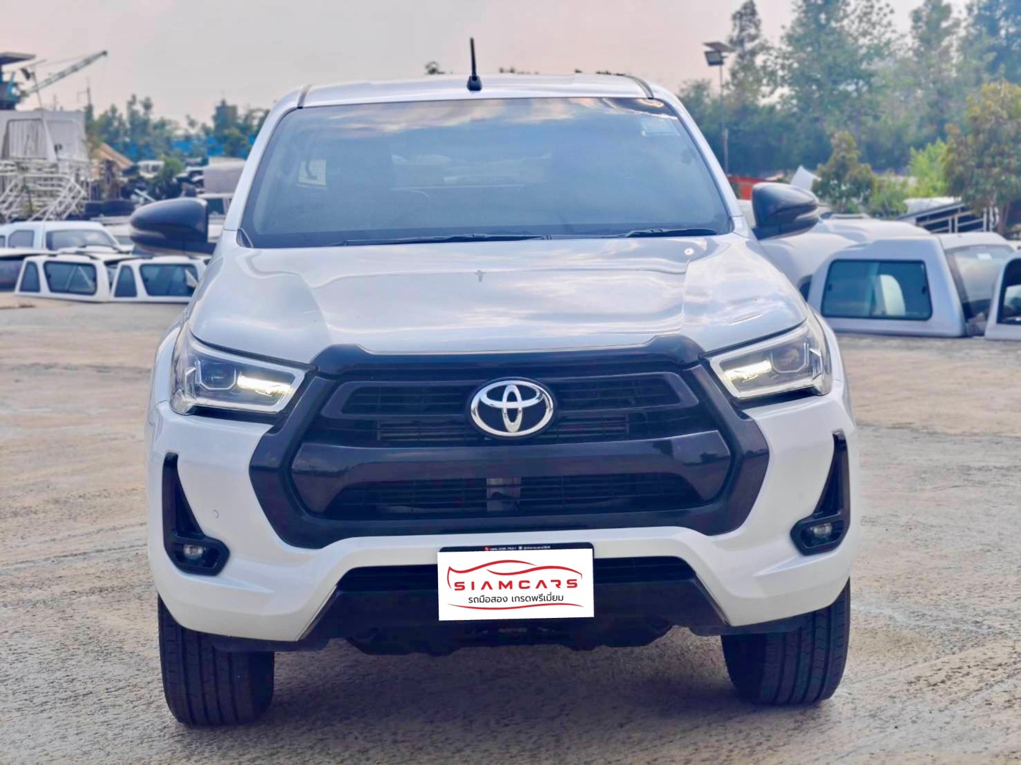 Toyota Hilux Revo Smart Cab 2.4 Entry Prerunner MT 2022