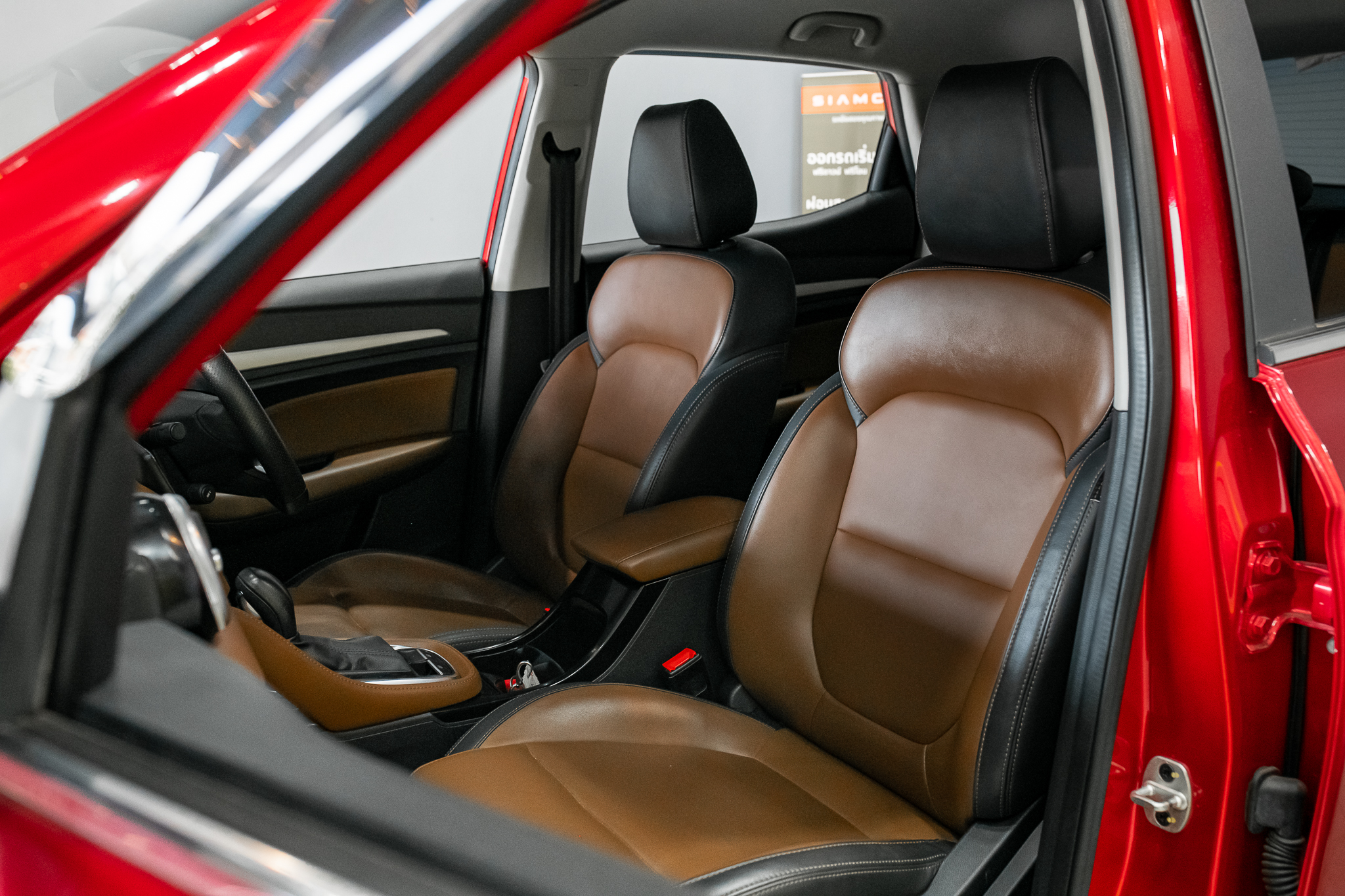 MG ZS 1.5 D PIUS SUV AT 2020