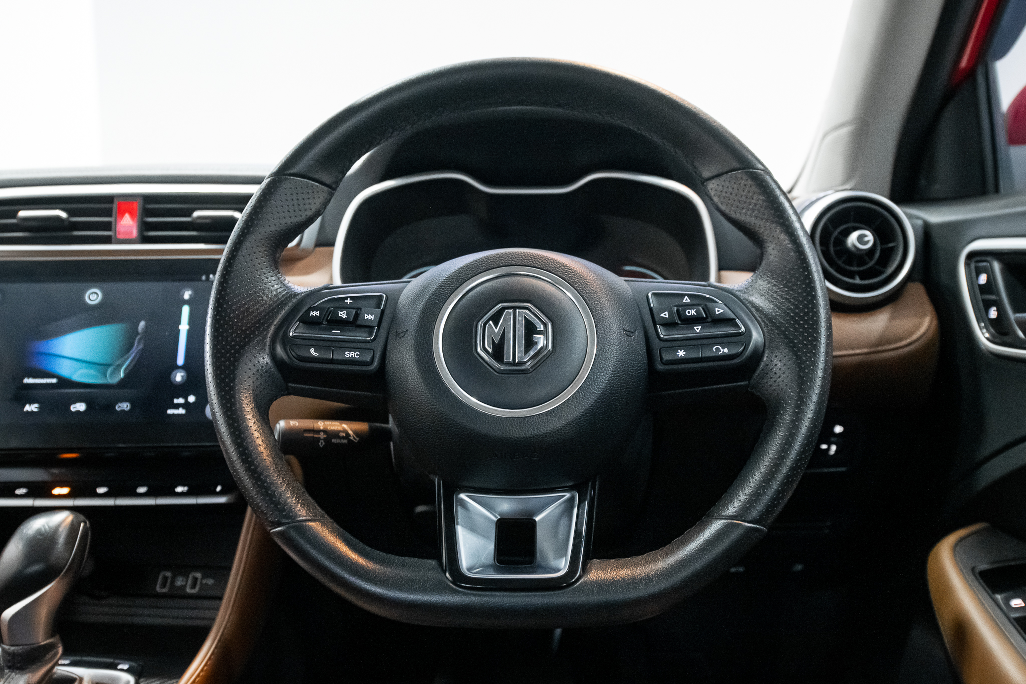 MG ZS 1.5 D PIUS SUV AT 2020