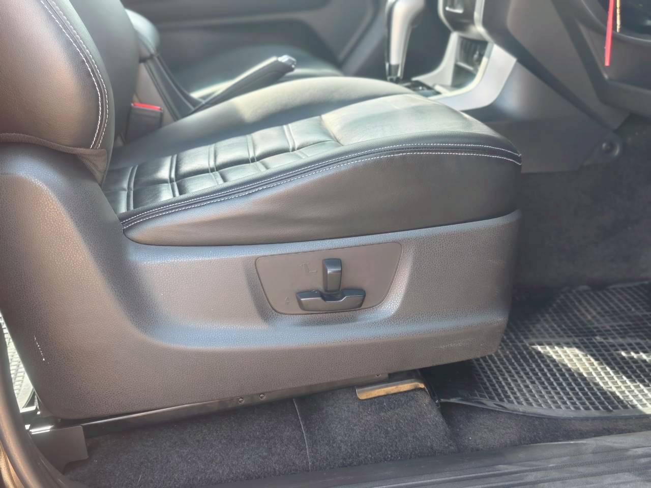 ISUZU MU-X 1.9 DA DAD 2WD AT ปี 2019
