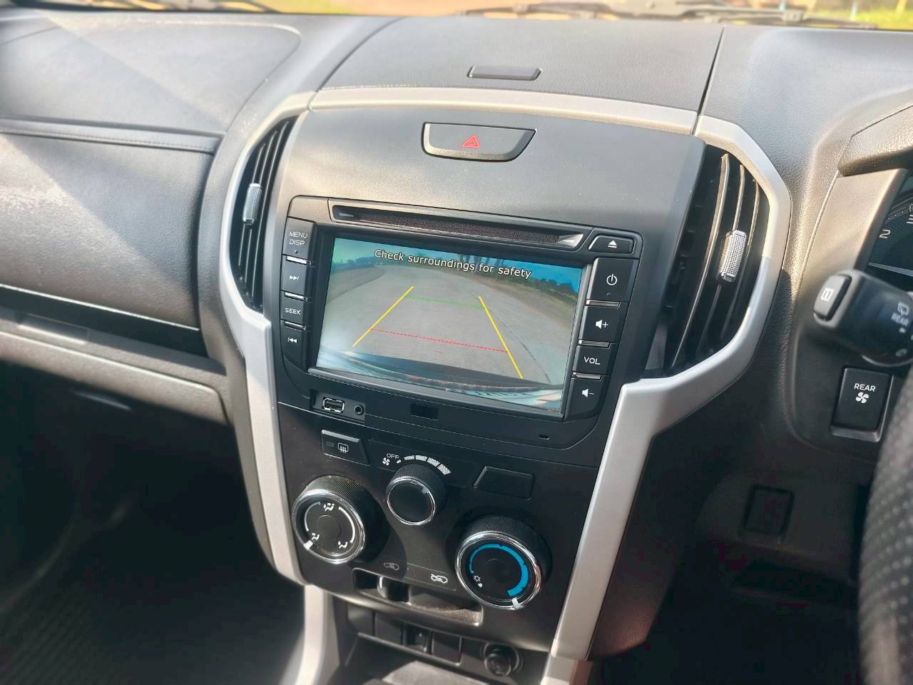 ISUZU MU-X 1.9 DA DAD 2WD AT ปี 2019