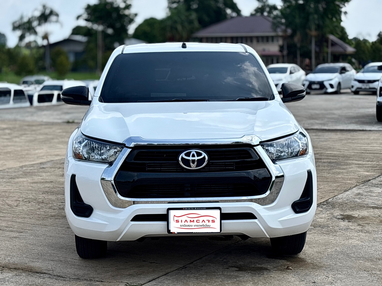 Toyota Hilux Revo Double Cab 2.4 Entry Z Edition MT 2022