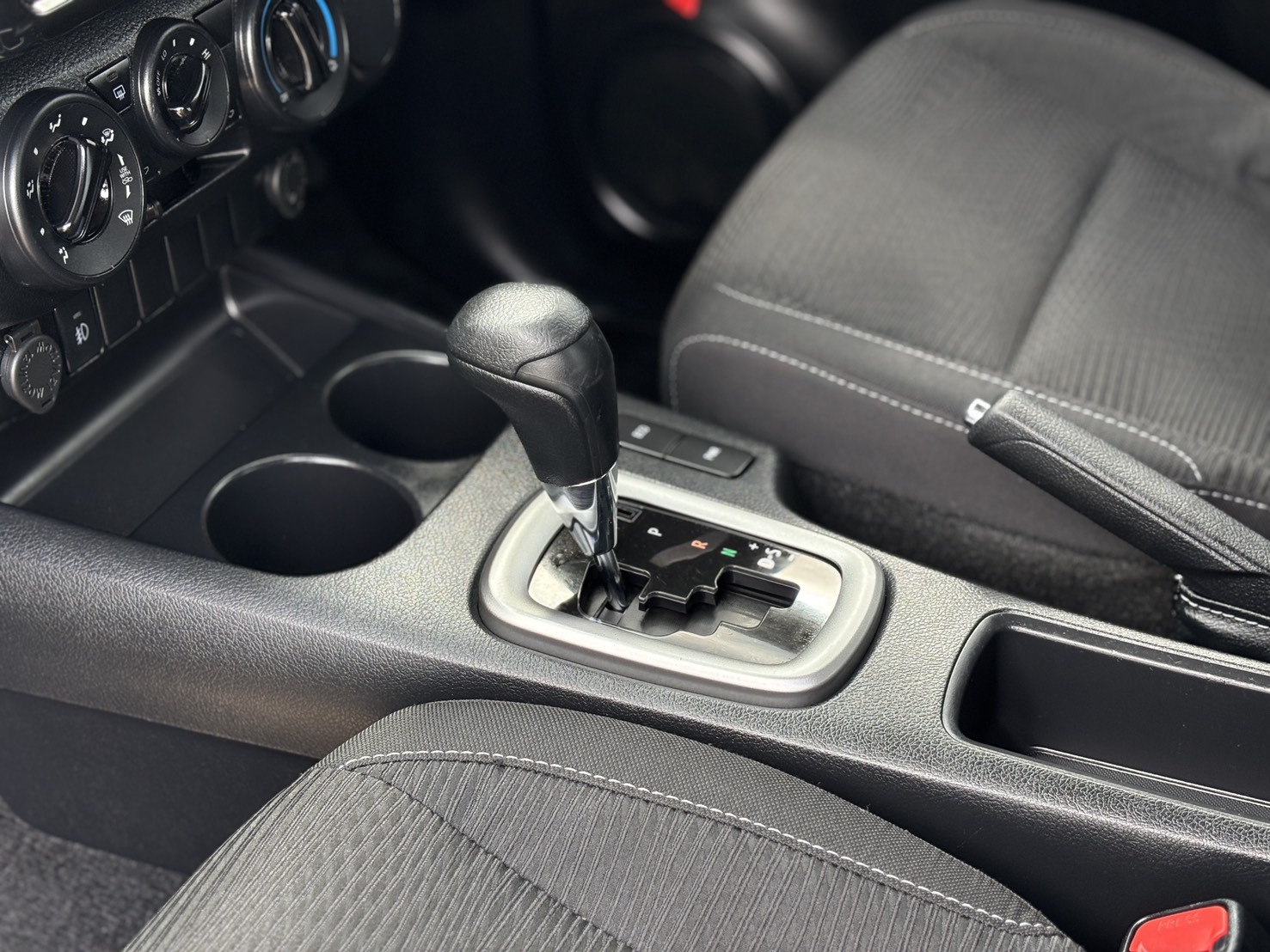 Toyota Hilux Revo Smart Cab 2.4 Entry Prerunner AT 2022