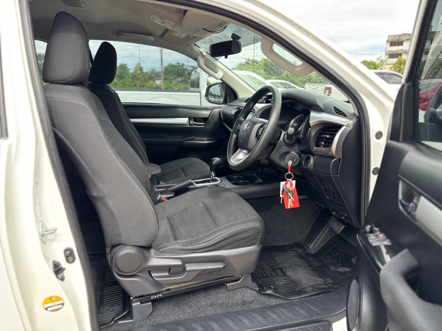 Toyota Hilux Revo Smart Cab 2.4 Entry Prerunner AT 2022
