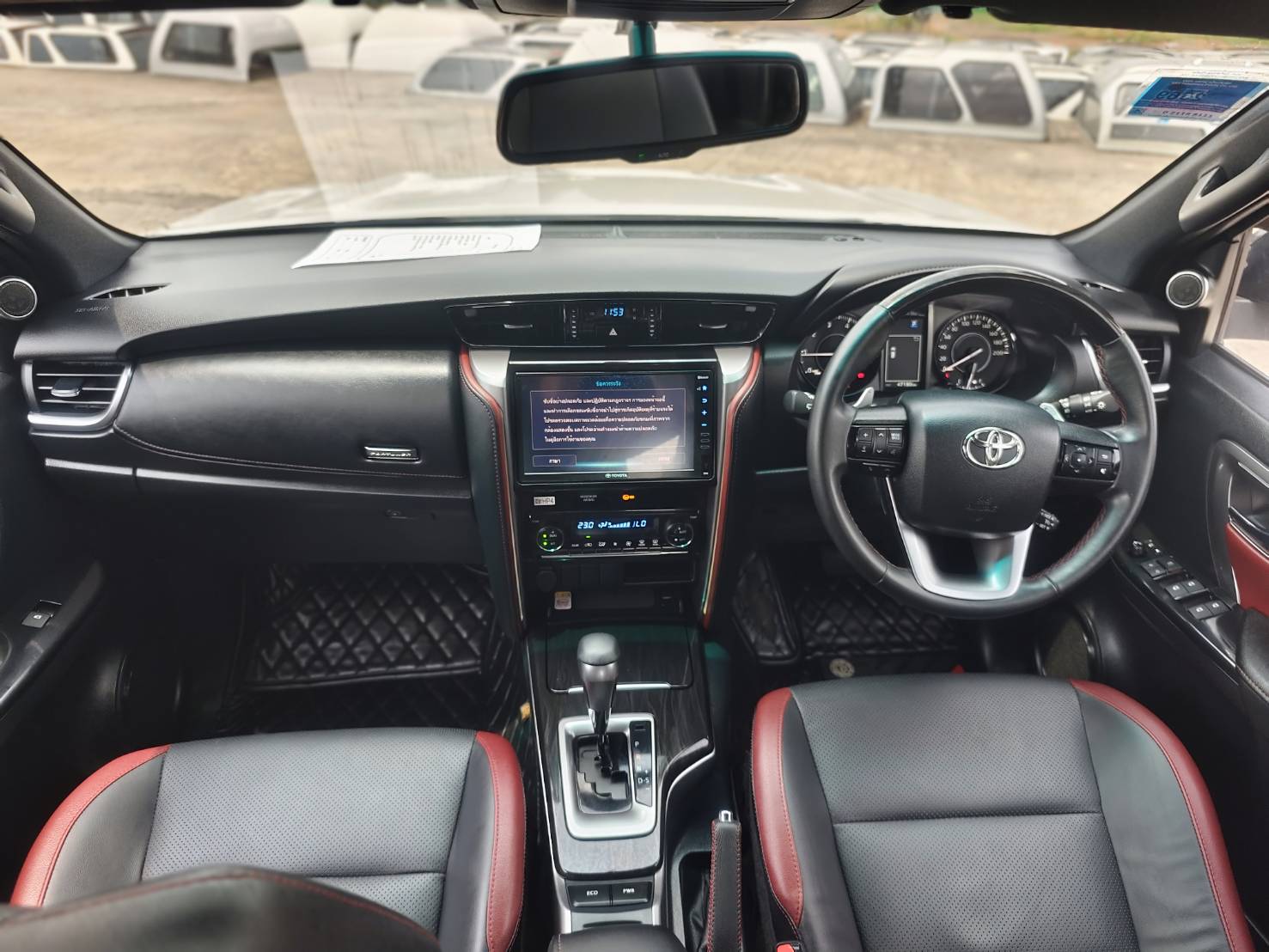Toyota Fortuner 2.4 Leader SUV AT 2022