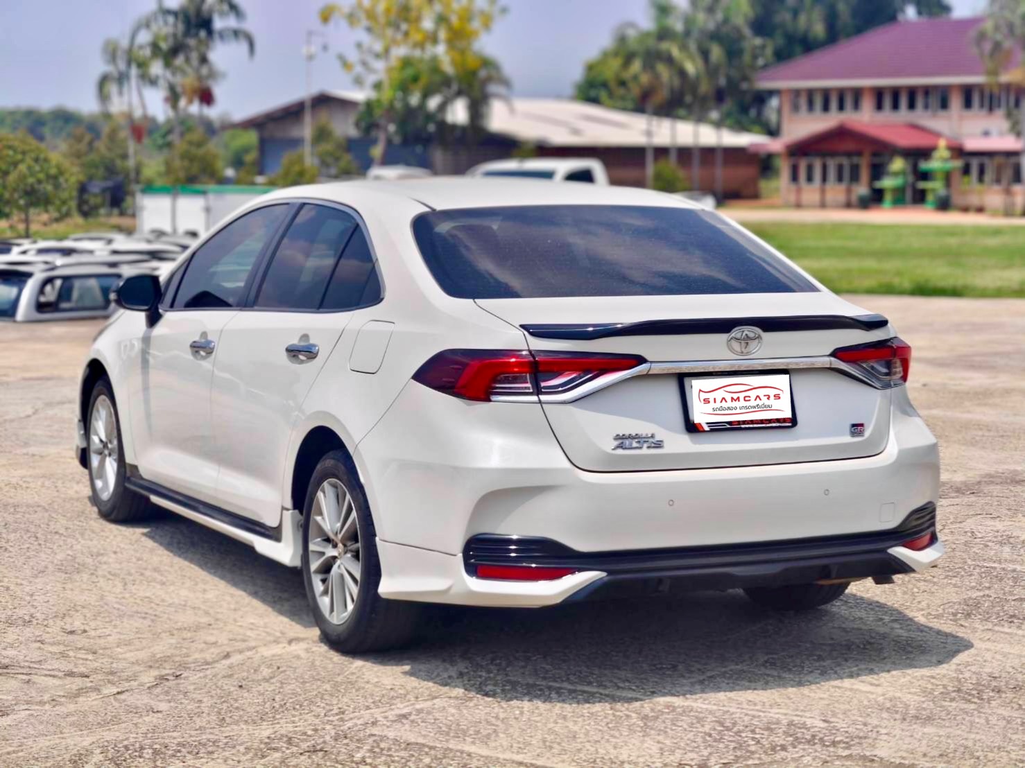 Toyota Corolla Altis 1.8 Sedan AT ปี 2020