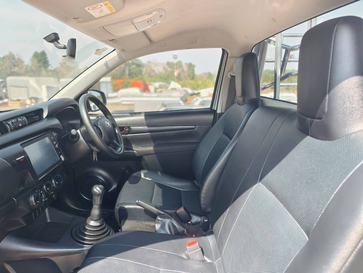 Toyota Hilux Revo 2.4 ENTRY Z Edition Single Cab MT 2022