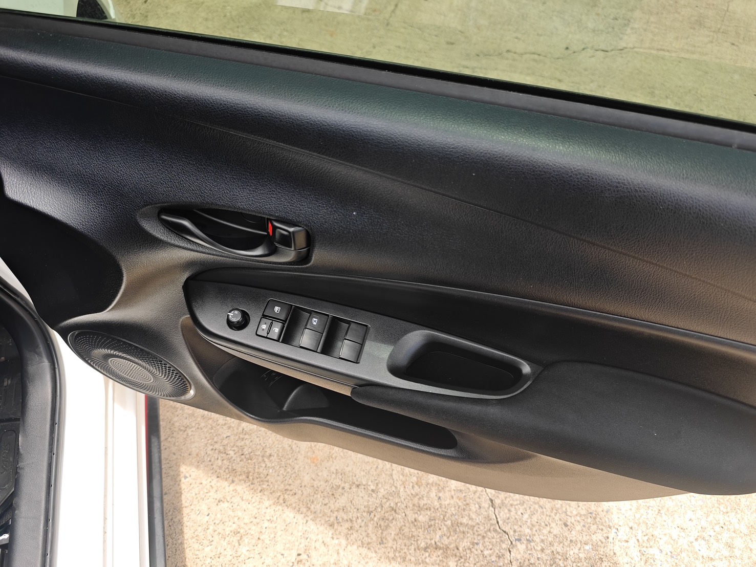 Toyota Yaris ATIVE 1.2 J AT 2018