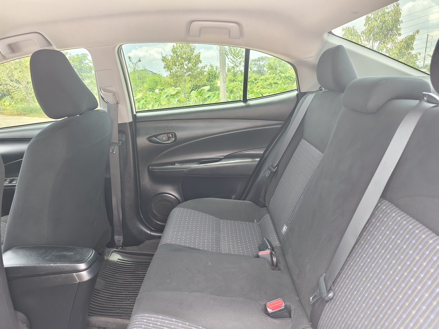 Toyota Yaris ATIVE 1.2 J AT 2018