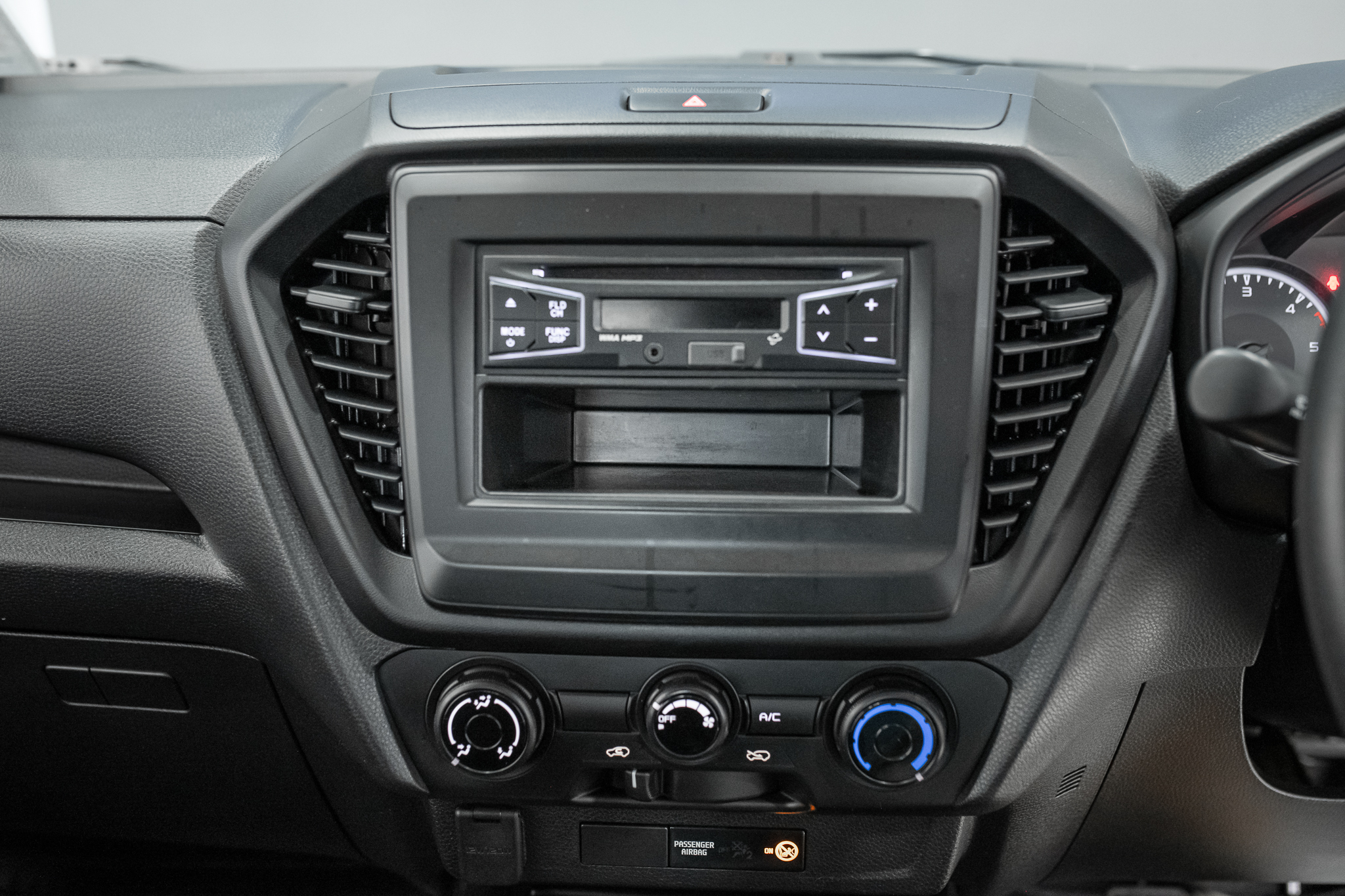 Isuzu D-Max All New Blue Power Spacecab 1.9 Ddi S MT 2020