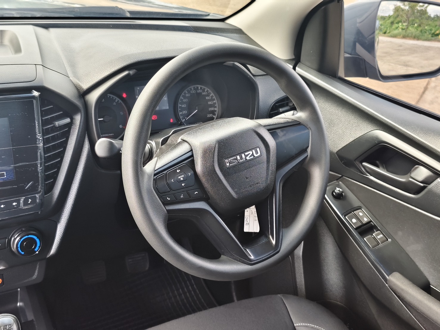 Isuzu D-Max All New Blue Power Spacecab 1.9 Ddi S MT 2023