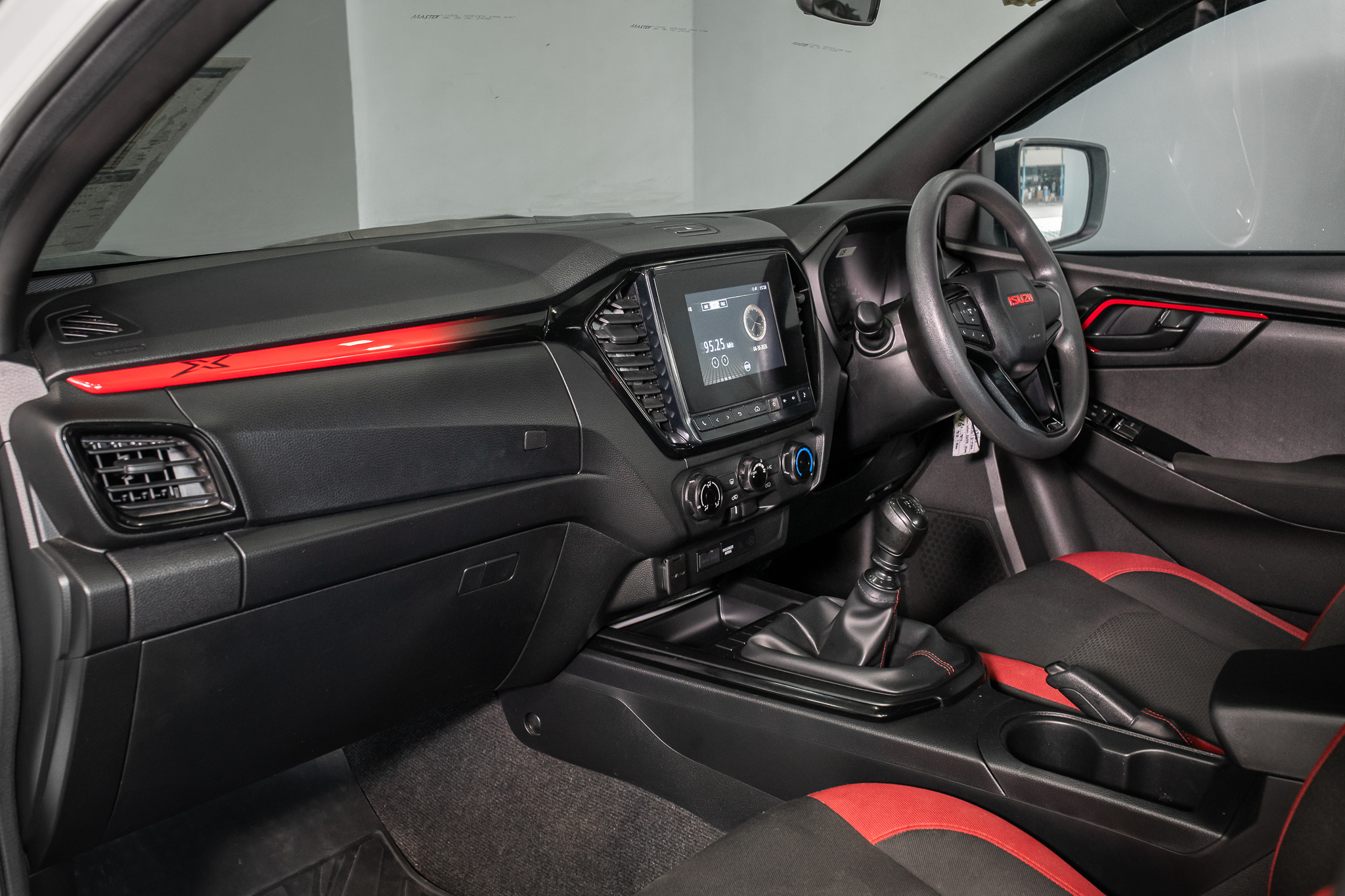 Isuzu D-Max All New Blue Power Spacecab 1.9 Ddi Speed X-series MT 2022