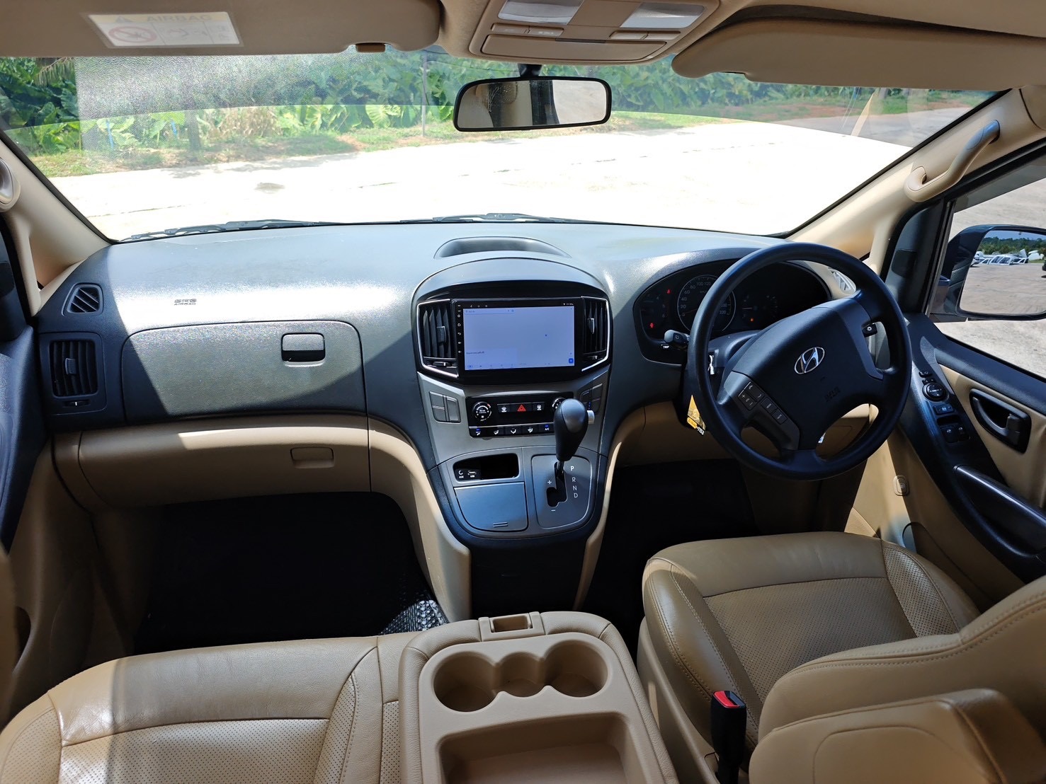 Hyundai H-1 2.5 Elite MPV AT 2018
