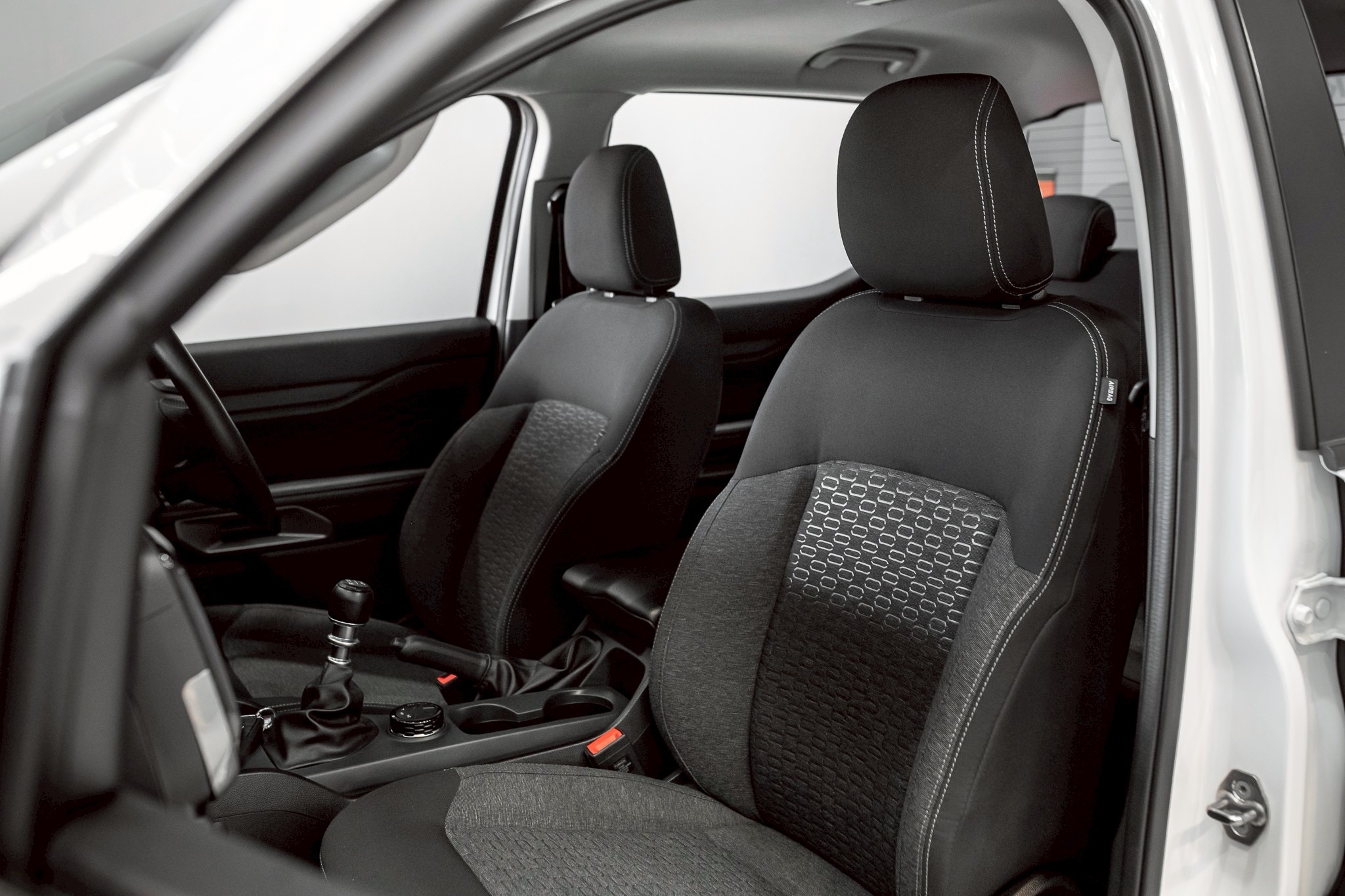 Ford Ranger All-New Double Cab 2.0 Turbo XLT 4WD MT 2023